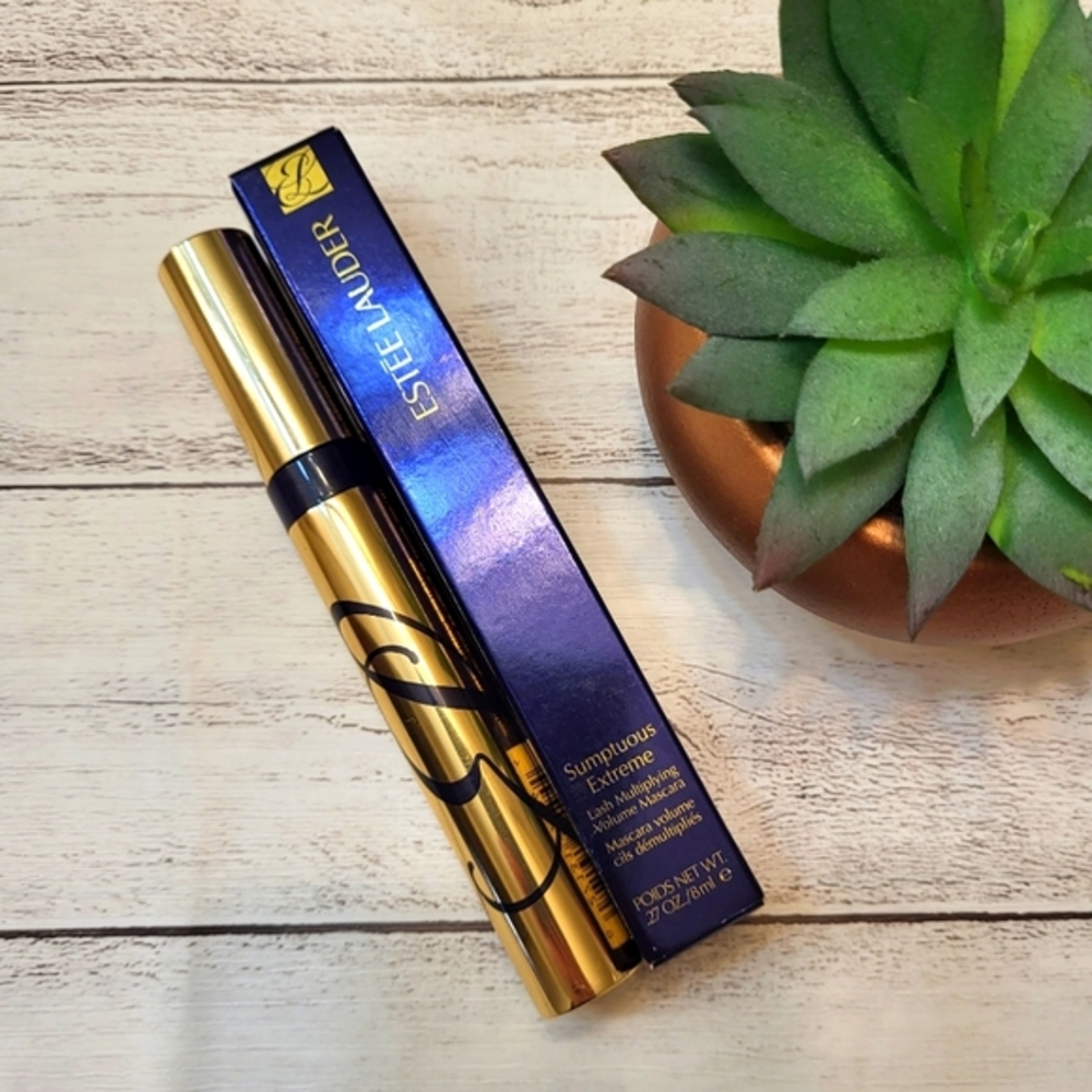 New Estee Lauder Sumptuous Mascara